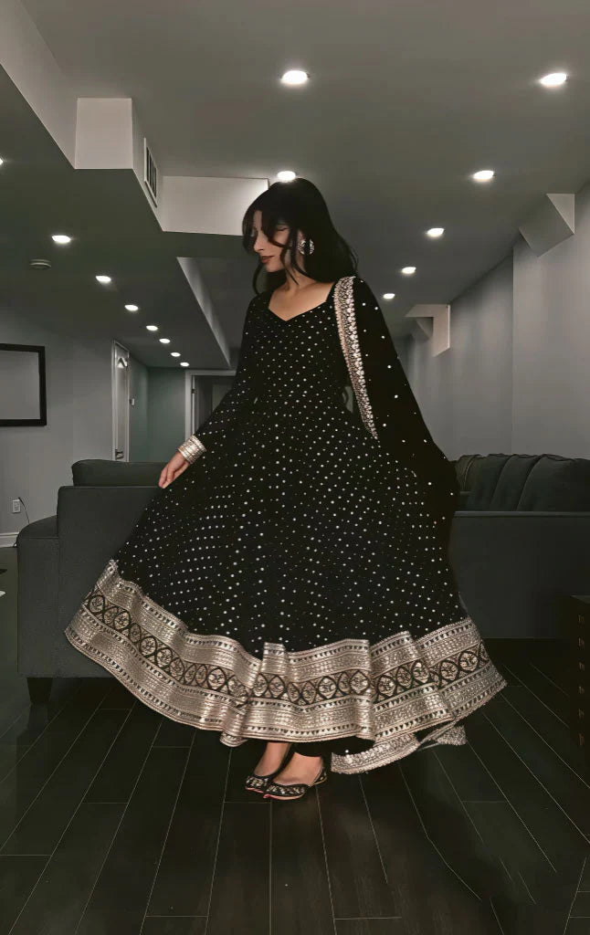 BLACK COLOURED ANARKALI SUIT SET