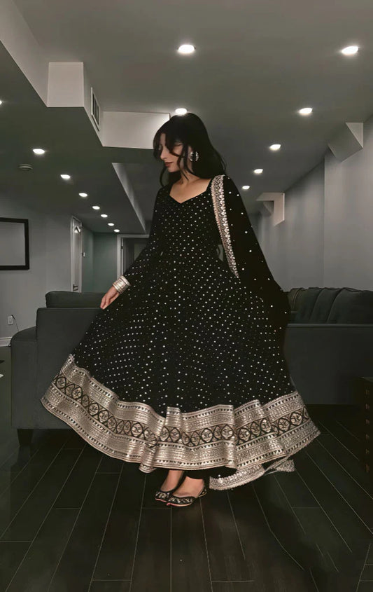 BLACK COLOURED ANARKALI SUIT SET